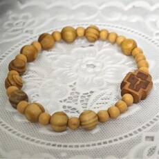 [813209] 팔지묵주 홍송 8mm 여성용